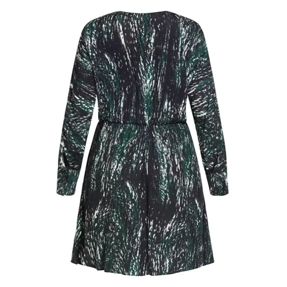 NWT City Chic Refinity Twist Tracks Long Sleeve Dress 22